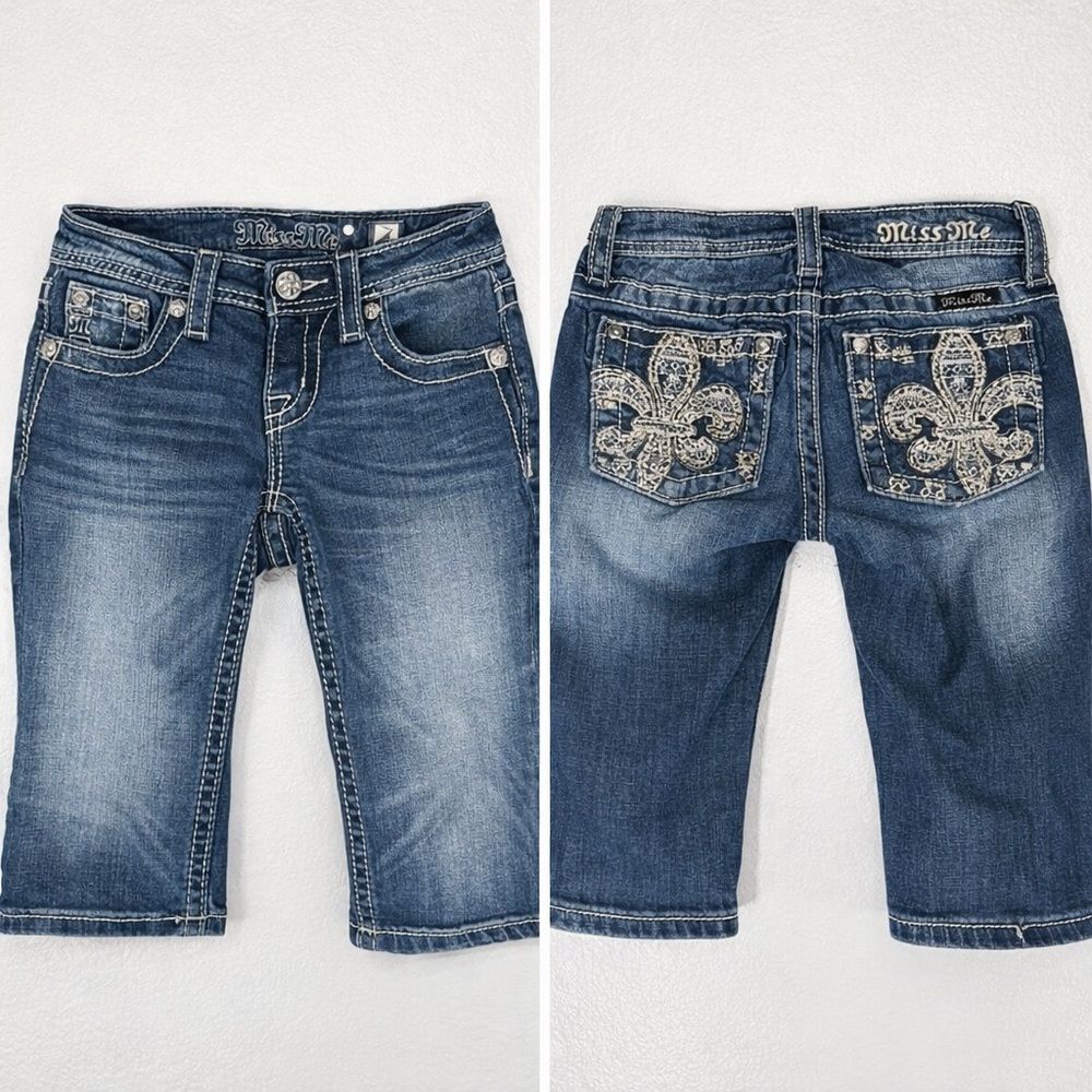 Miss Me Girls Denim Bermuda Capri Shorts Fleur-de-Lis Embroidered Pockets Size 7